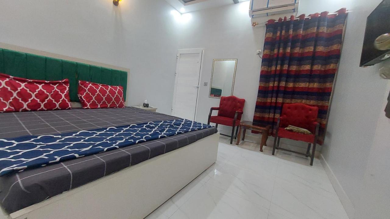 Gulshan Guest House Karachi Esterno foto