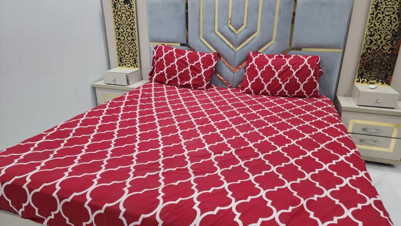 Gulshan Guest House Karachi Esterno foto
