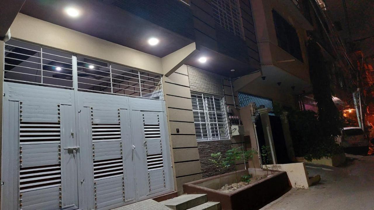 Gulshan Guest House Karachi Esterno foto