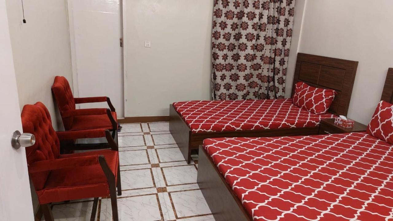 Gulshan Guest House Karachi Esterno foto