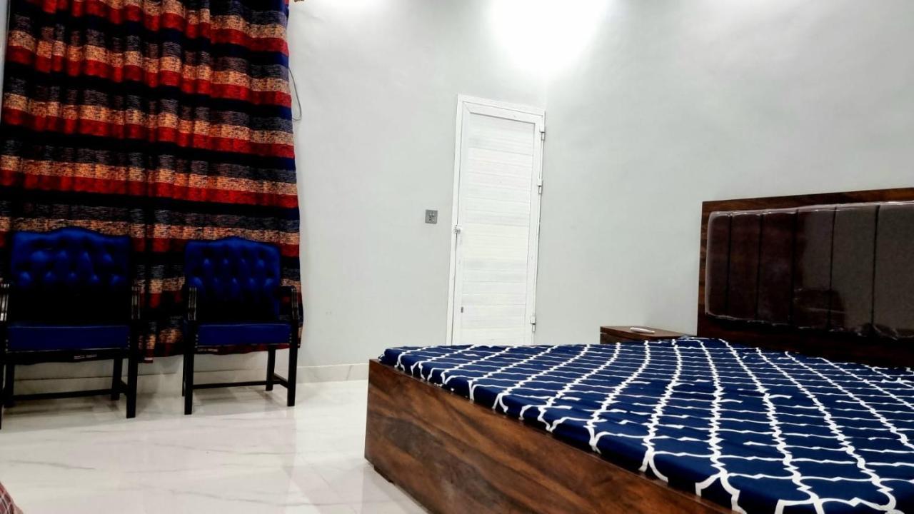 Gulshan Guest House Karachi Esterno foto