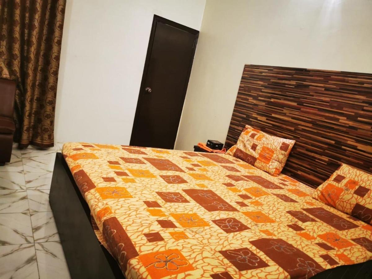 Gulshan Guest House Karachi Esterno foto