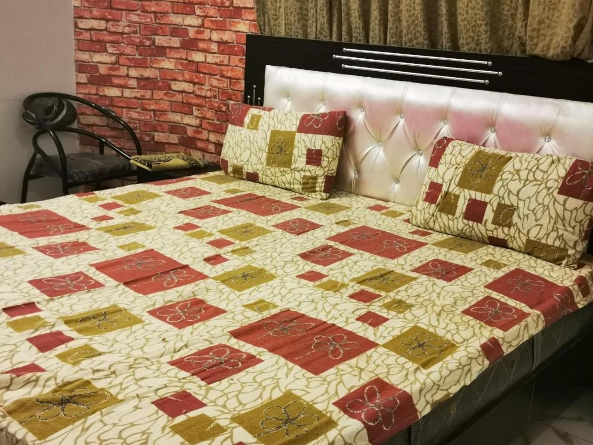 Gulshan Guest House Karachi Esterno foto