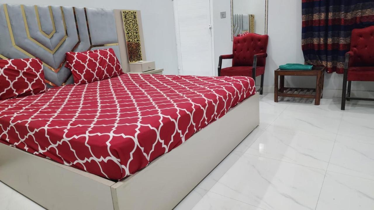 Gulshan Guest House Karachi Esterno foto